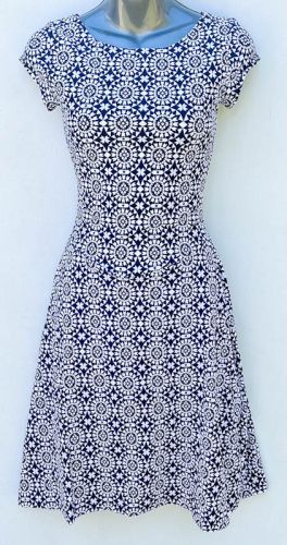 Ladies' Size M - Navy Kaleidoscope